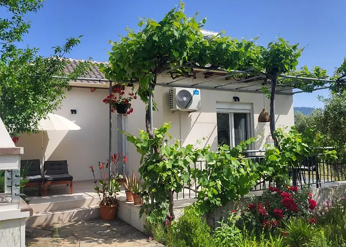 Ioannis Houses - Gemuetliches Ferienhaus Im Olivenhain